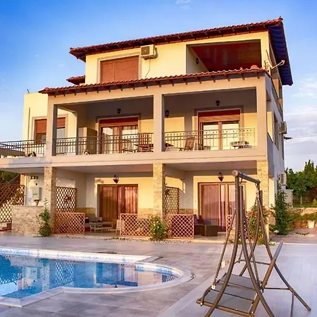 Scorpion Halkidiki * Nea Moudania
