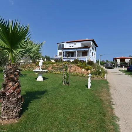 Scorpion Halkidiki * Неа-Муданья